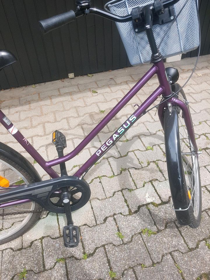 Damen Fahrrad 28 zoll in Stuttgart