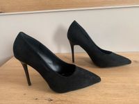 Sehr schöne Sexy High Heels in Schwarz ca. 10 cm Absatz Gr. 38 Saarland - Neunkirchen Vorschau