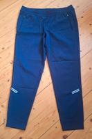 Crane dunkelblaue Funktions- Sporthose Gr. L, Neu! Dresden - Bühlau/Weißer Hirsch Vorschau