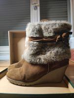 Stiefeletten braun , 41, Wildleder, Kunstfell, Keilabsatz Nordrhein-Westfalen - Kall Vorschau