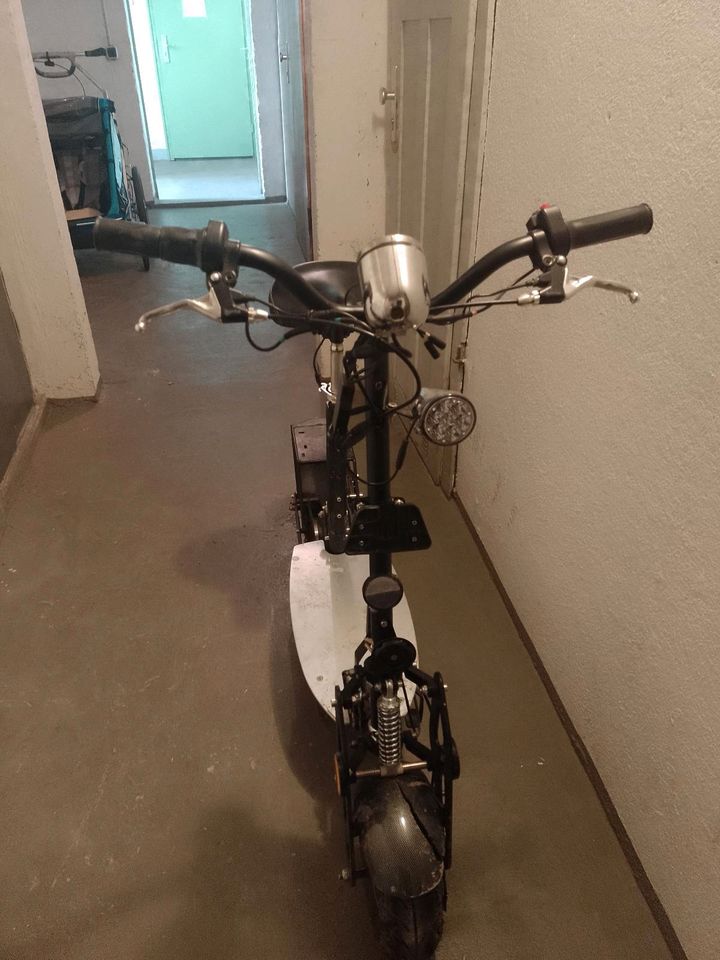 E-Scooter zu verkaufen in Chemnitz