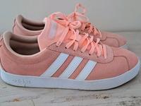 Adidas VL Court Sneaker Größe 7 oder 40 1/2 Bayern - Großkarolinenfeld Vorschau