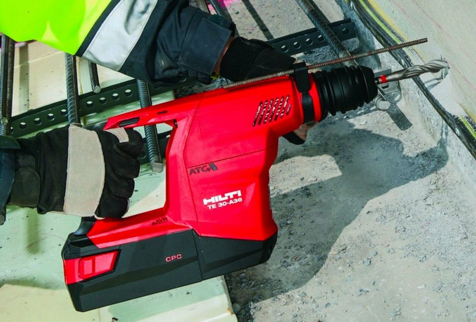 HILTI Akkuhammer / Bohrhammer Mieten in Dresden Innere Altstadt
