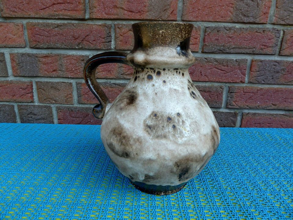 Vase Blumenvase Krug mit Henkel Bodenvase braun gemarkt 372/28 c in Flintbek