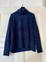 Blauer Rollkragenpullover &Other Stories Mitte - Wedding Vorschau