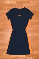 Kleid Gr. 122/128 dunkelblau mit senfgelben Seitenstreifen Feldmoching-Hasenbergl - Feldmoching Vorschau