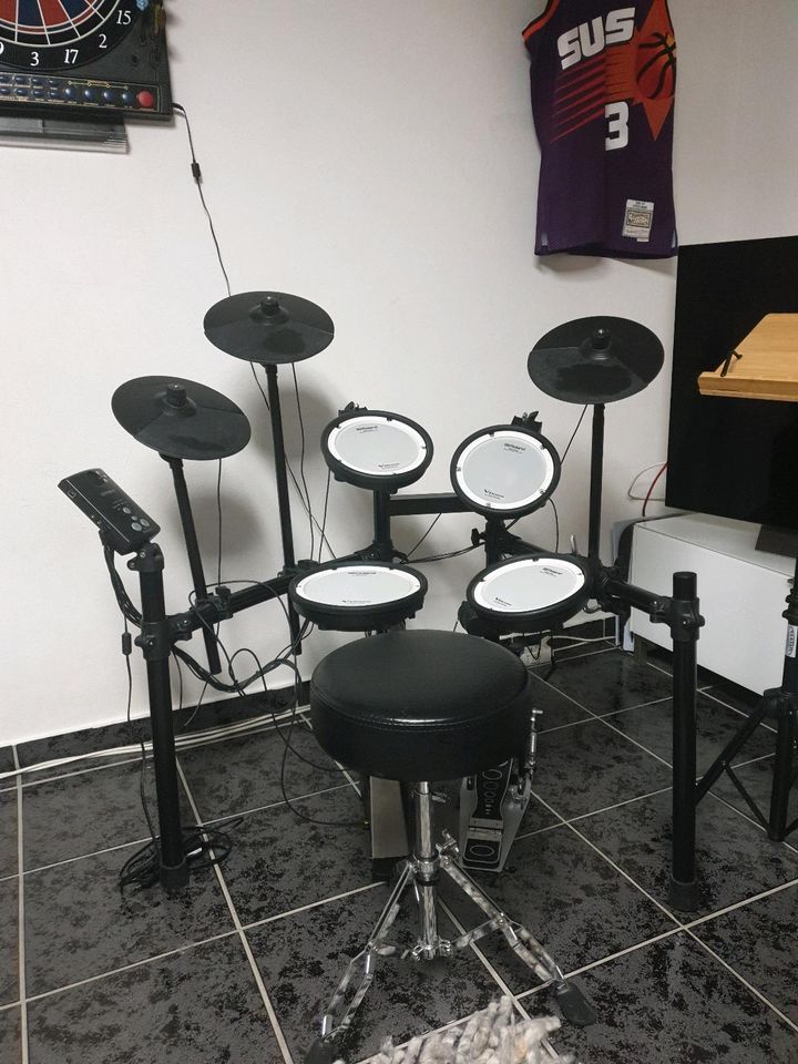 Roland V-Drums TD-1 in Rheda-Wiedenbrück