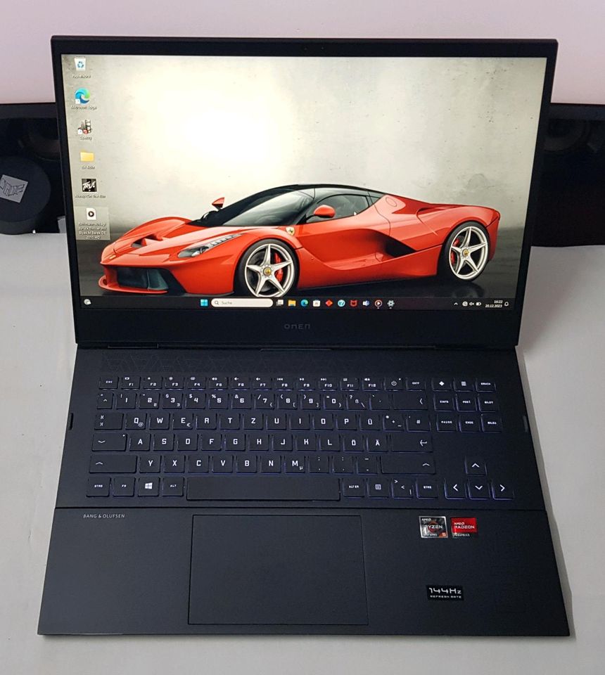 Laptop hp Gaming OMEN O16. RX 6600M 8GB/15'6 144Hz/RYZEN/16GB/SSD in Düsseldorf