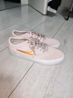 Nike SB Sneaker - rosa - Gr.42 - Neu Nordrhein-Westfalen - Gelsenkirchen Vorschau