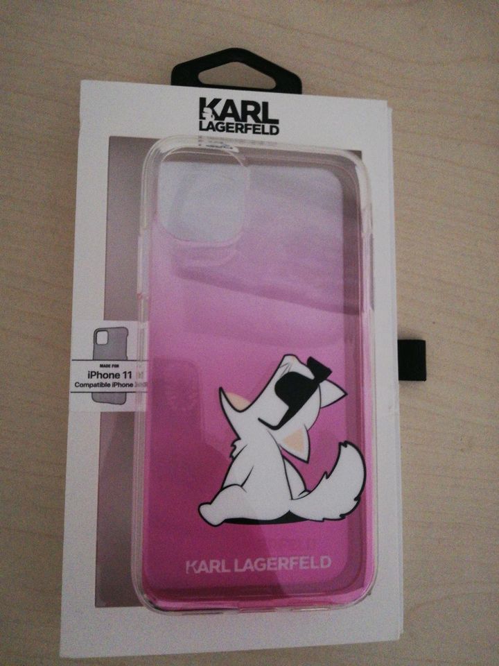 Karl Lagerfeld Handyhülle iPhone 11 XR in Leverkusen