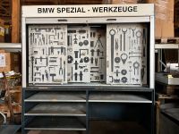 Massiver abschließbarer BMW Spezial-Werkzeugschrank Schleswig-Holstein - Neumünster Vorschau