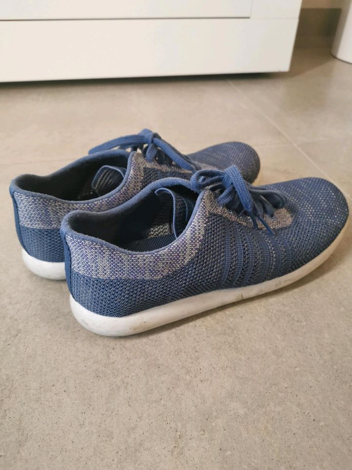 Sneaker von Camper Größe 40 in Dortmund