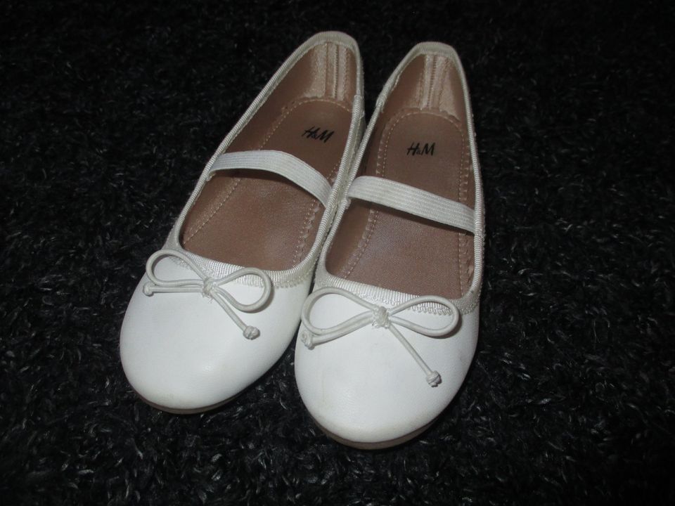 H&M Ballerinas Gr. 29 in weiß Schuhe Mädchen in Pöttmes
