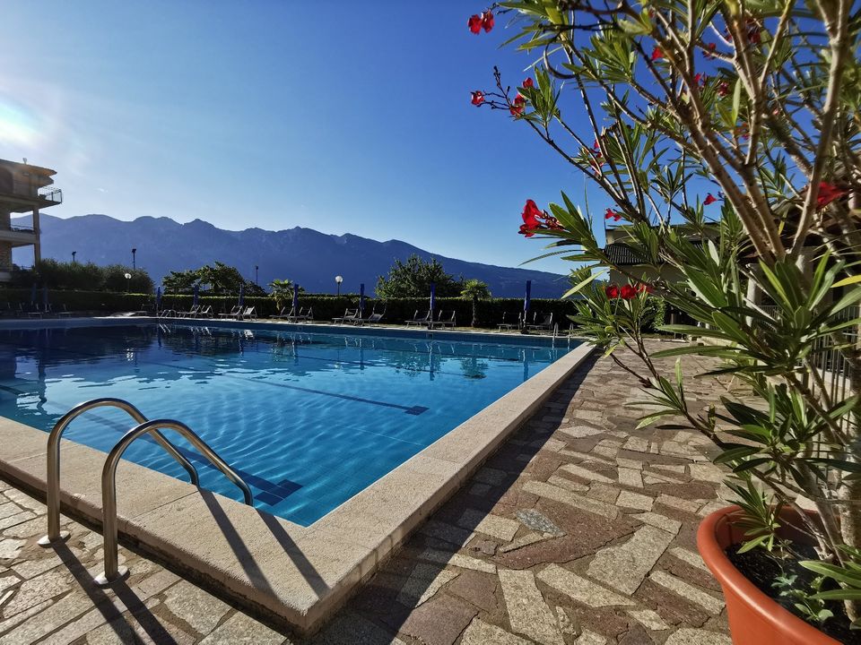 Gardasee schöne Ferienwohnung mit Pool in Kaufbeuren
