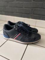 Herrenschuhe Hilfiger 41 Groß 26,5 cm Brandenburg - Nauen Vorschau