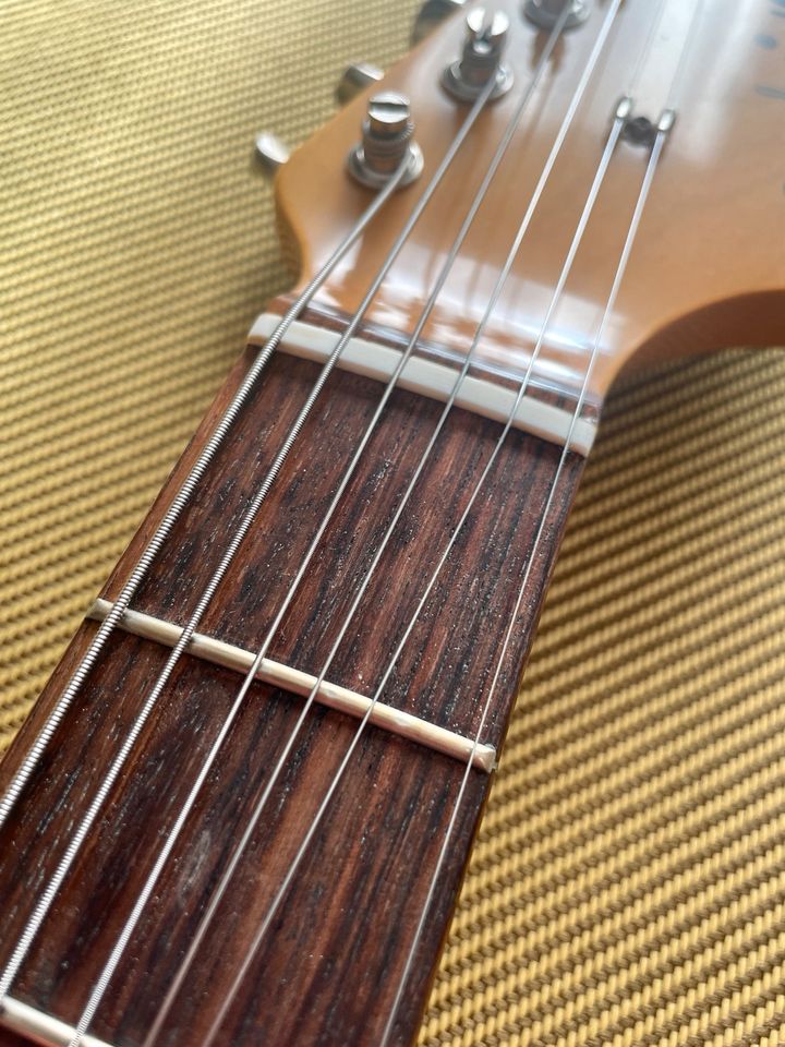 Fender Jag Stang Kurt Cobain E-Gitarre Nirvana 1997 Made in Japan in Neu Ulm