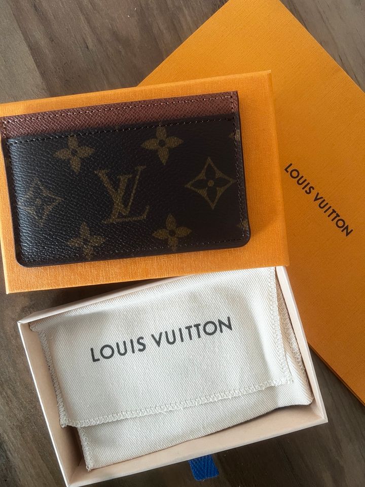 Louis Vuitton card holder in Hamm