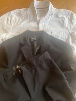 Anzug Größe 170 mit weißem Hemd Größe S,1x getragen Niedersachsen - Bad Bevensen Vorschau