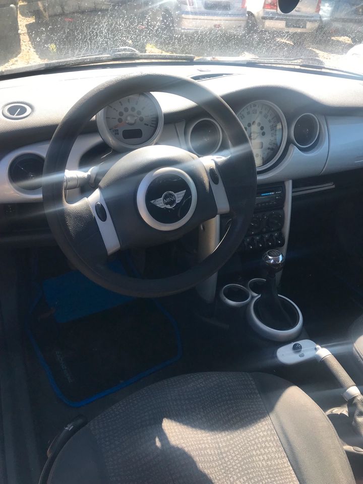 MINI COOPER ** 1.6 BENZIN ** TÜV NEU in Pfeffenhausen