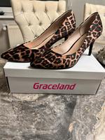 Nagelneu high heels Niedersachsen - Dransfeld Vorschau