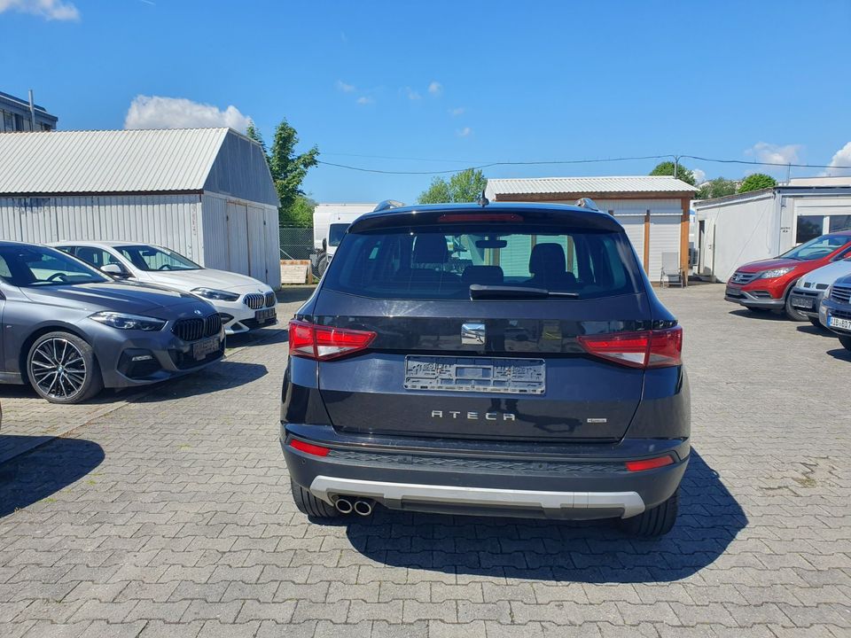 SEAT Ateca Xcellence 4Drive Navi, Rückfahrkamera in Rosenheim