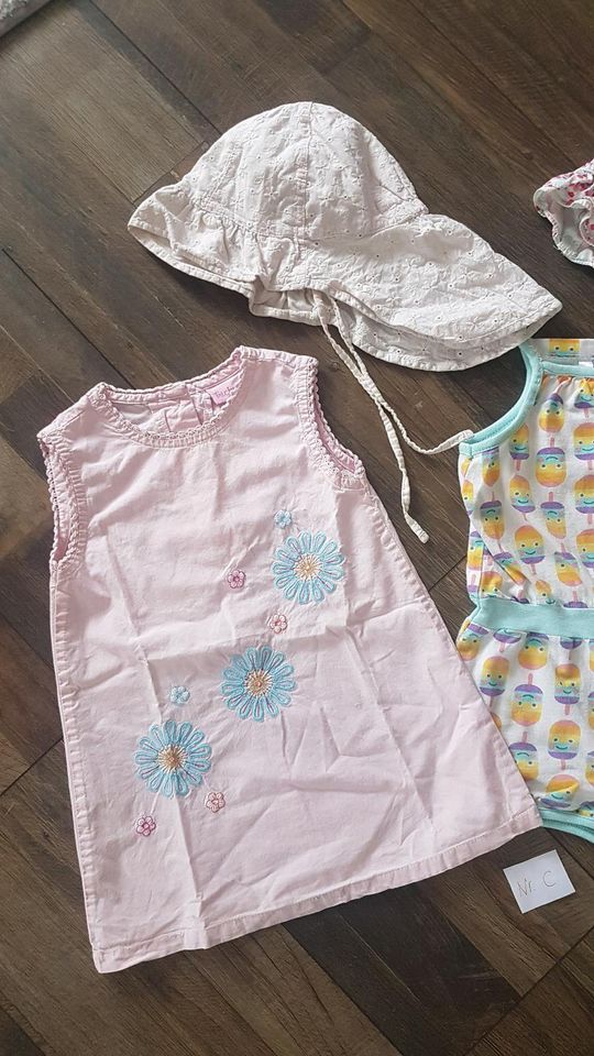 SET 5€! Kleid Jumpsuit Sommermütze Nackenschutz Sommerhut T-Shirt in Dresden