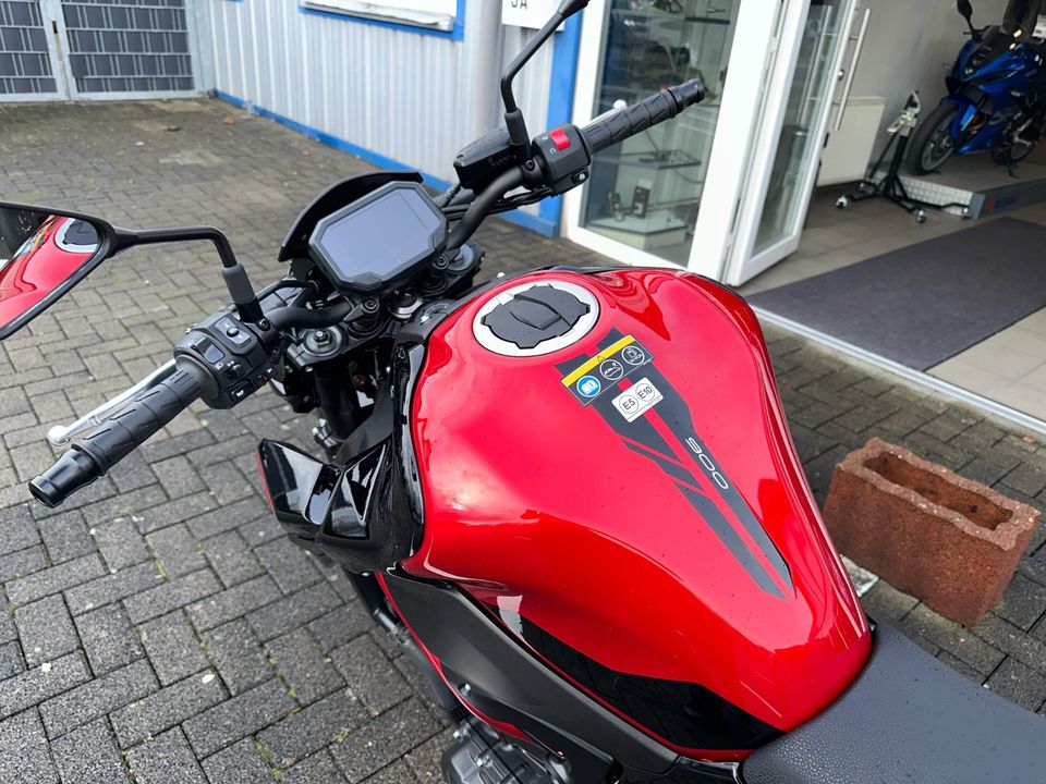 Kawasaki Z 900 Rot 2024 4 Jahre Garantie  Starterbonus 50/50 Deal in Bergkamen