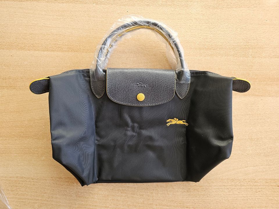 Longchamp Le Pliage Nylon Bag in Graphite beliebt in Frankfurt am Main