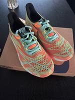 Asics Noosa Gr 43 1/2   NEU! Original ! Aachen - Aachen-Mitte Vorschau