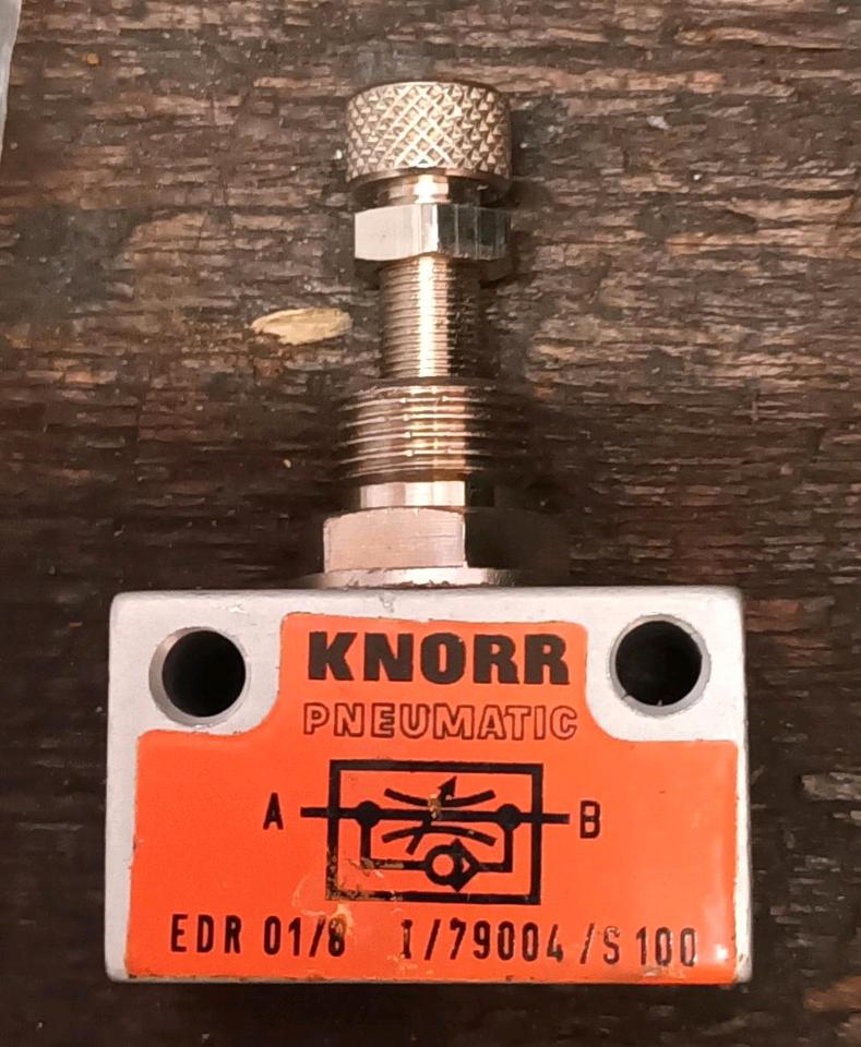 Pneumatik Drossel Knorr EDR 01/8 Pneumatikzylinder 4 Stück NEU in Hauenstein