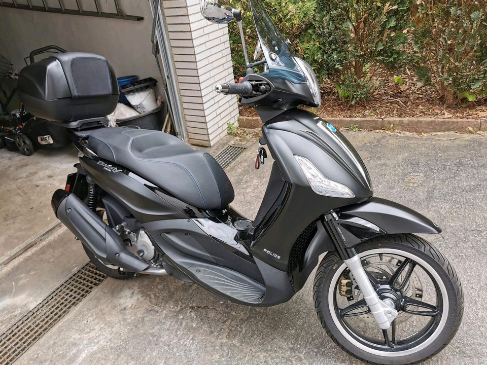 Piaggio Beverly 350 Police, wenig km in Dortmund