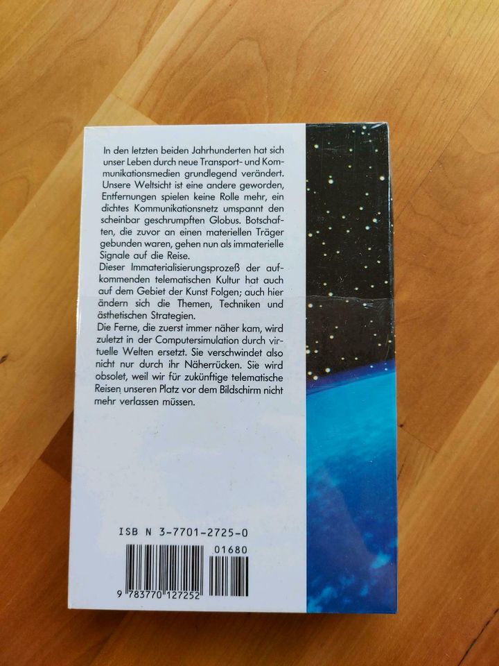 Buch "Vom Verschwinden der Ferne - Telekommunikation und Kunst in Groß-Umstadt