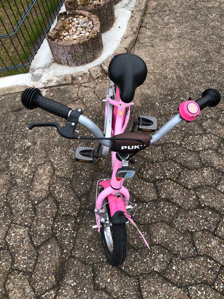 Puky Lillifee Fahrrad rosa guter Zustand 12 zoll Stützräder in Bexbach