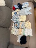 Baby Kleiderpaket Größe 50/56 29 teile München - Moosach Vorschau
