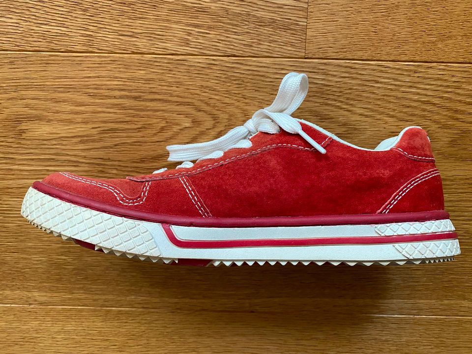 VADO Sneaker Halbschuhe rot weiß Leder wie Neu Flex Zone 36 in Fredersdorf-Vogelsdorf