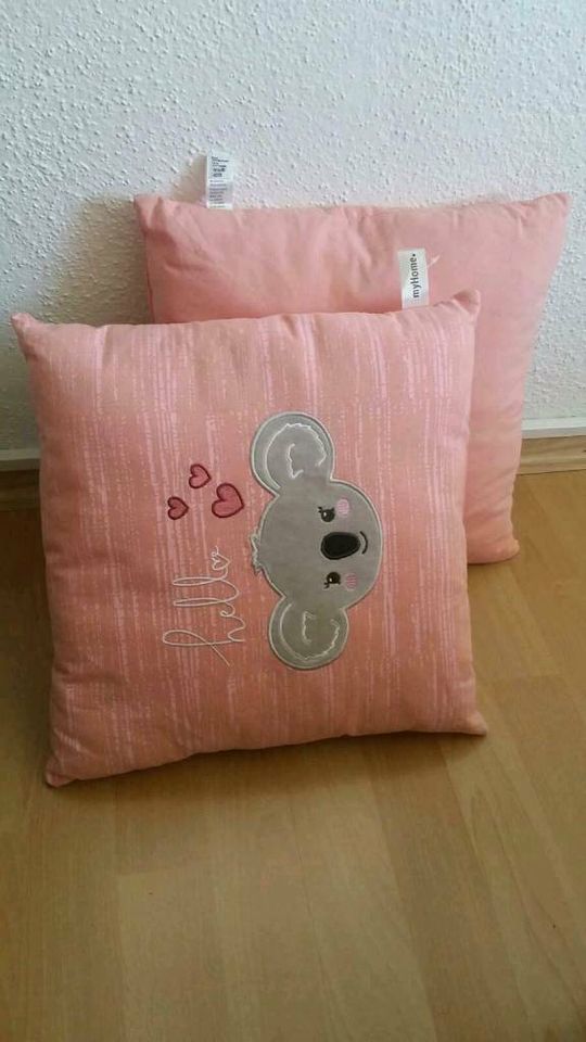 Kissen rosa Farbe ca 30×30cm  Mädchen Kinderzimmer Sofakissen in Rosenberg