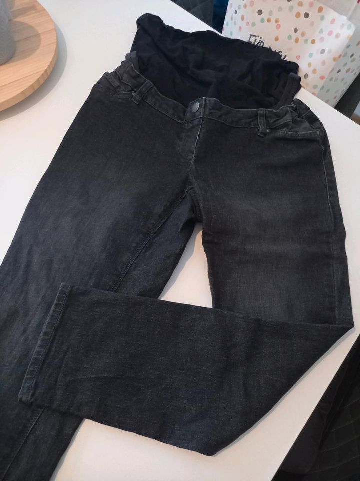 Umstandsjeans Gr. 42/44 in Tirschenreuth