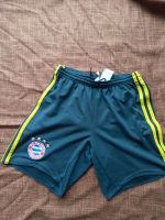 Adidas clima  Kinder Jungen Sporthose Fußballhose Gr.146, 1,50 € Bayern - Regensburg Vorschau