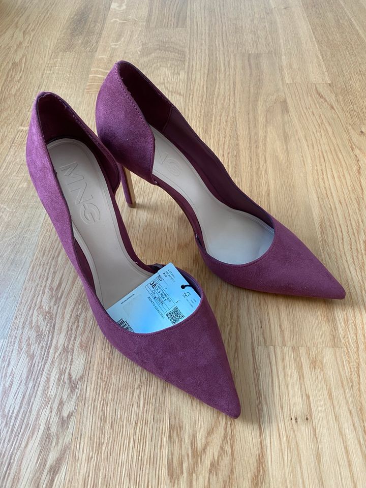 Schuhe Pumps Mango neu 38 lila in Dortmund