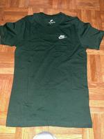 nike tshirt dunkelgrün Nordrhein-Westfalen - Kreuztal Vorschau