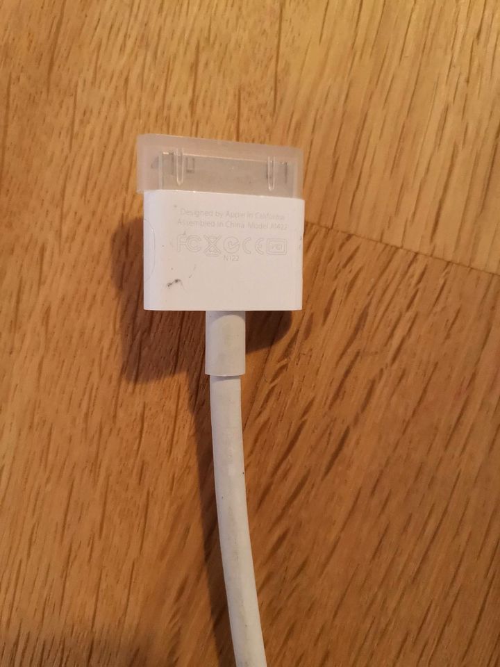 Apple Adapter A1422 in Köln