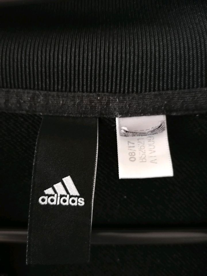 Adidas Trainingsjacke / Jacke / schwarz in Leipzig