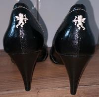EDC Esprit Offene Pumps Damen Schuhe Gr. 38 Echt Leder NEUWARE Berlin - Reinickendorf Vorschau