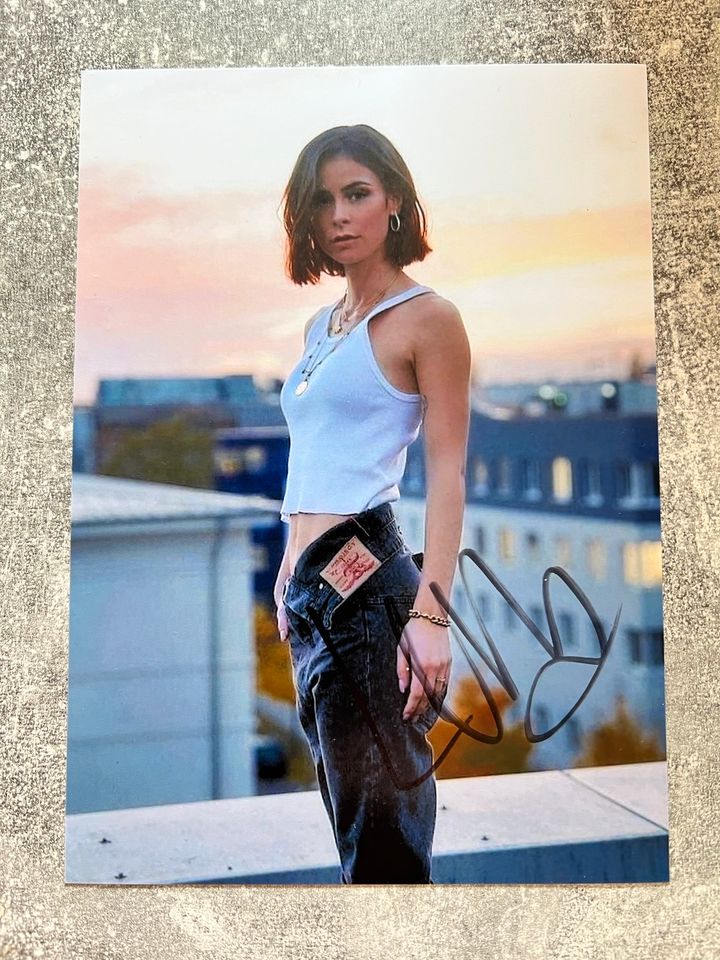 Lena Meyer Landrut Großfoto 13x18 vom original signiert Autogramm in Stadthagen