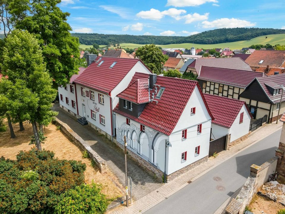 Kleine Mehrfamilienhaus in der Weinregion Unstruttal - Sanierung 2023 in Nebra (Unstrut)