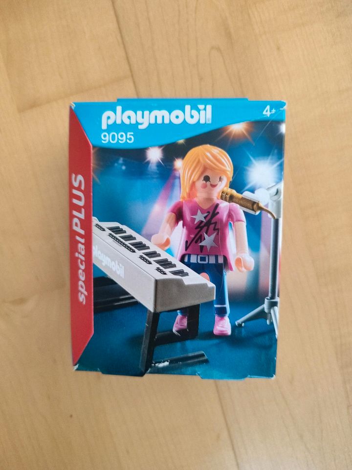 Playmobil Sängerin mit Keyboard 9095 in Nordrhein-Westfalen - Rhede |  Playmobil günstig kaufen, gebraucht oder neu | eBay Kleinanzeigen ist jetzt  Kleinanzeigen