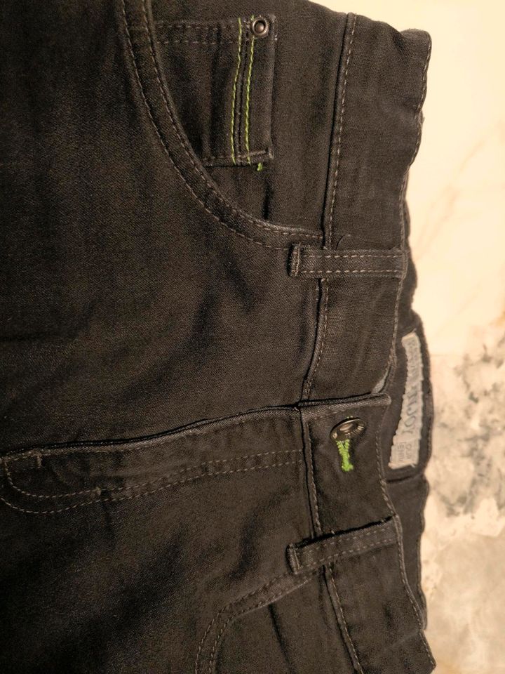 Jeans Kinderhose Hose für Junge in Salzkotten