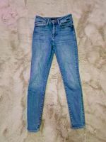 Mavi Jeans Serenay  27/29 "Super High Rise Skinny" blau Köln - Porz Vorschau