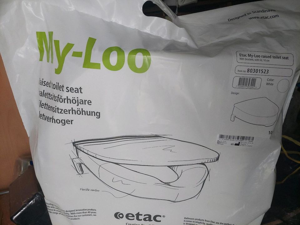 Medical raised toilet seat brand new sealed not opened in Mühlheim am Main