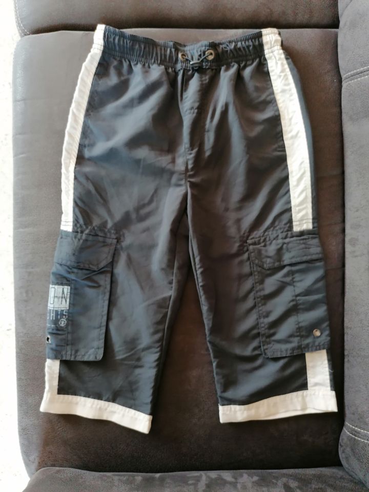 kurze Hose Shorts Bermuda blau C&A H&M Gr. 146 146/152 Jungen in Mistelgau